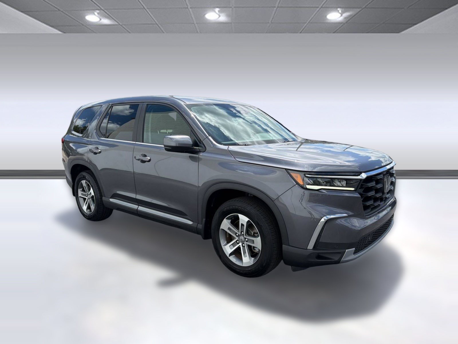 Used 2025 Honda Pilot EX-L image 7
