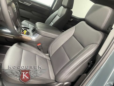 Used 2026 Chevrolet Silverado 1500 LT Trail Boss w/ LT Trail Boss Premium Package image 12