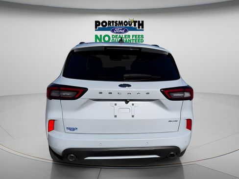 Used 2025 Ford Escape ST-Line Elite AWD/4WD image 28