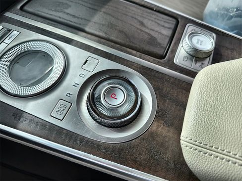 Used 2021 Genesis GV80 2.5T w/ Prestige Package 04 image 22