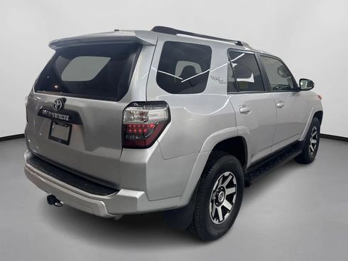 Used 2019 Toyota 4Runner TRD Off-Road Premium image 10