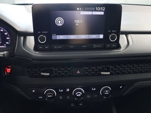 Used 2025 Honda Accord SE image 14