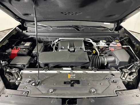 New 2025 GMC Canyon Elevation w/ Convenience Package image 30