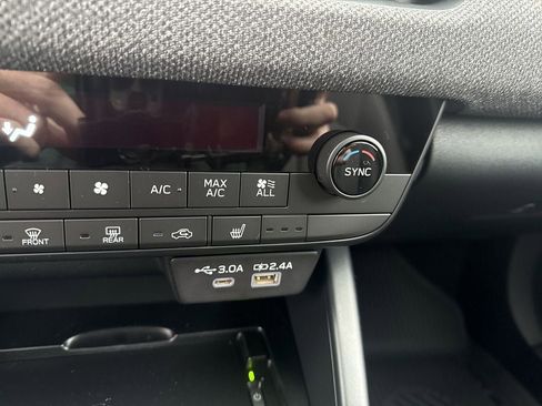 New 2026 Subaru Outback Limited AWD/4WD image 34