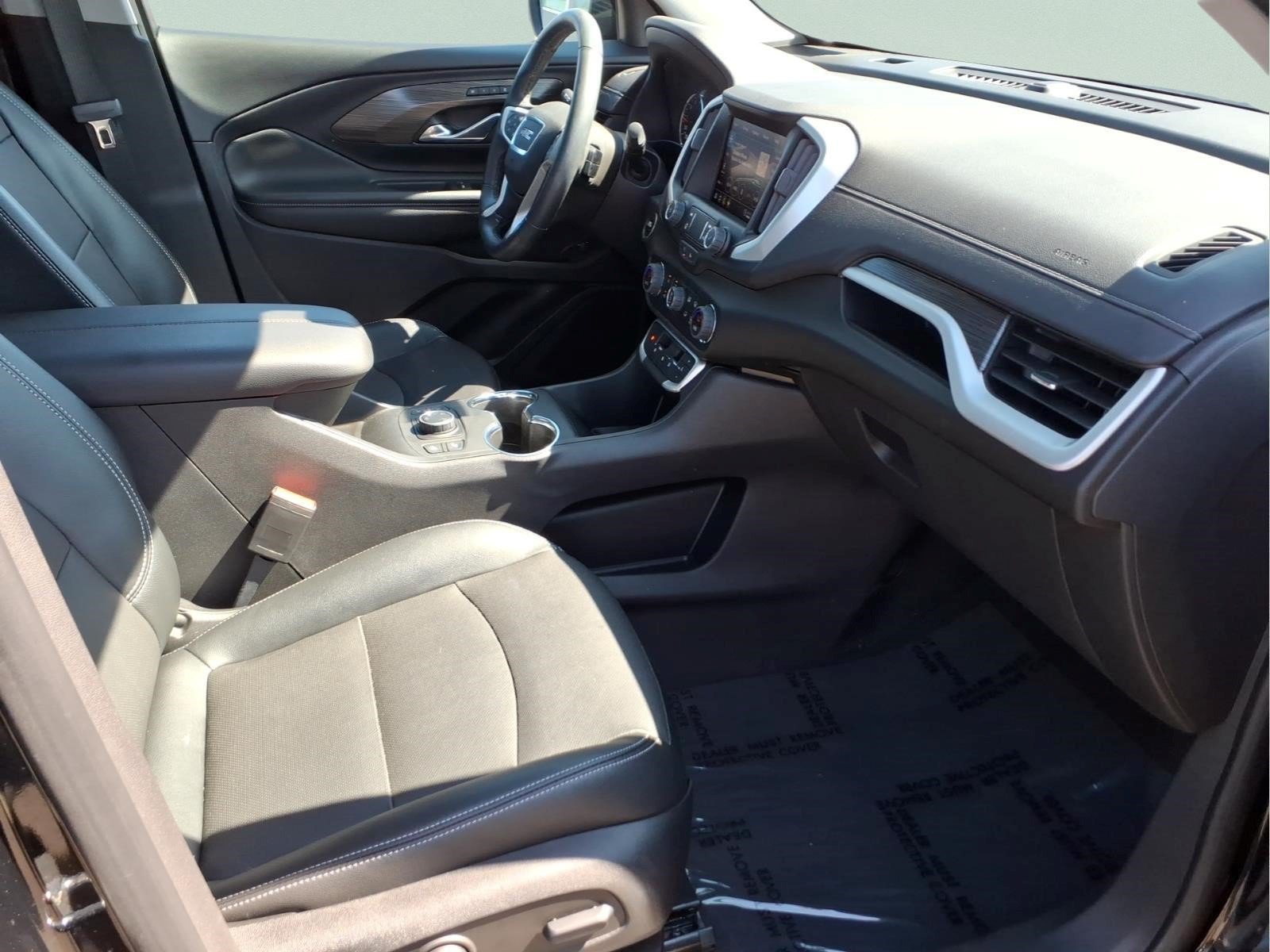 Used 2023 GMC Terrain SLT AWD/4WD image 30