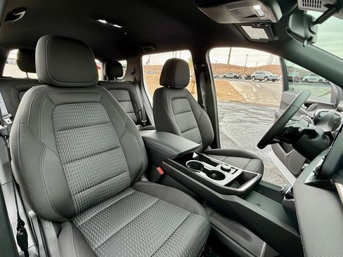 New 2026 Chevrolet Equinox LT image 41