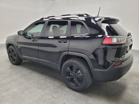 Used 2020 Jeep Cherokee Latitude Plus AWD/4WD image 3