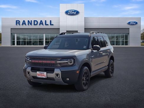 Used 2025 Ford Bronco Sport Badlands AWD/4WD image 2