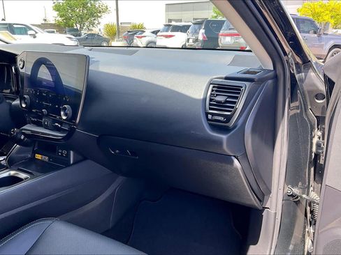 Used 2024 Lexus NX 350h AWD w/ Vision Package image 17