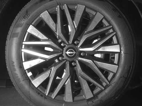 Used 2026 Nissan Altima 2.5 SV FWD image 13