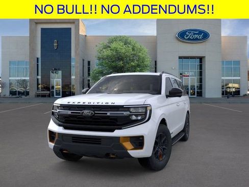 New 2025 Ford Expedition Tremor image 2