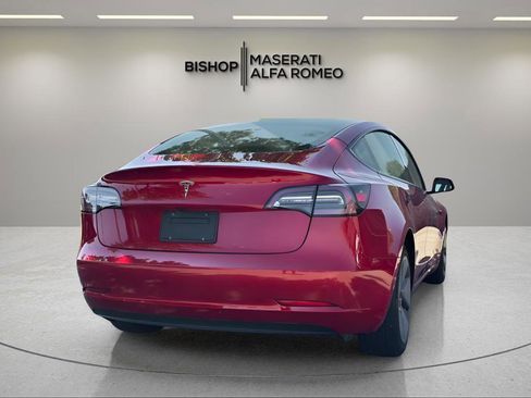 Used 2023 Tesla Model 3 Standard Range image 5