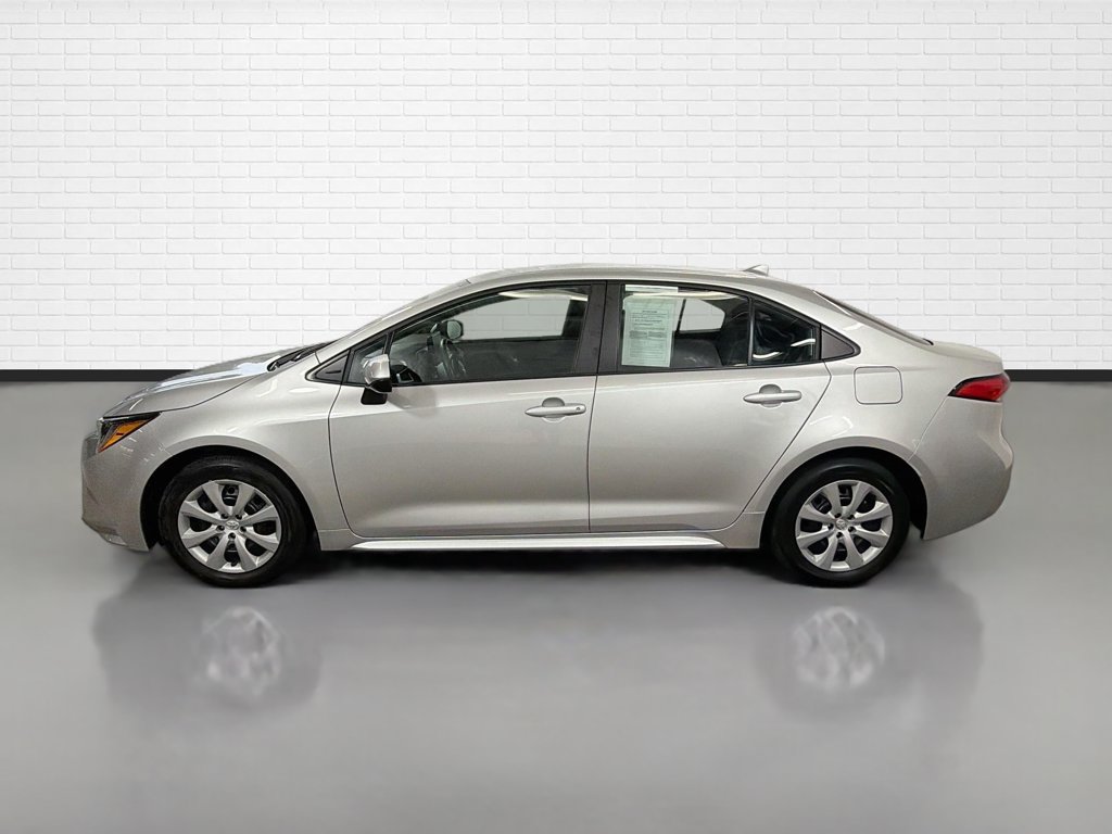 Used 2024 Toyota Corolla LE FWD image 6