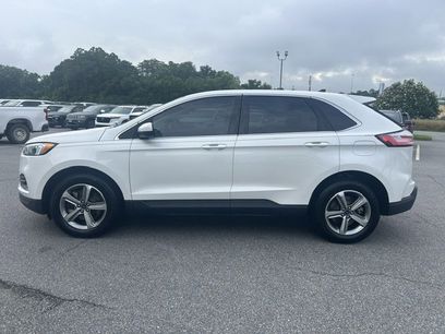 Used 2022 Ford Edge SEL w/ Convenience Package