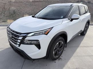 Certified 2025 Nissan Rogue SV video 1