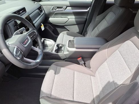 New 2026 GMC Terrain Elevation image 11