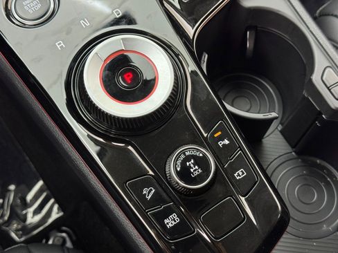 Used 2024 Kia Sportage SX Prestige image 28