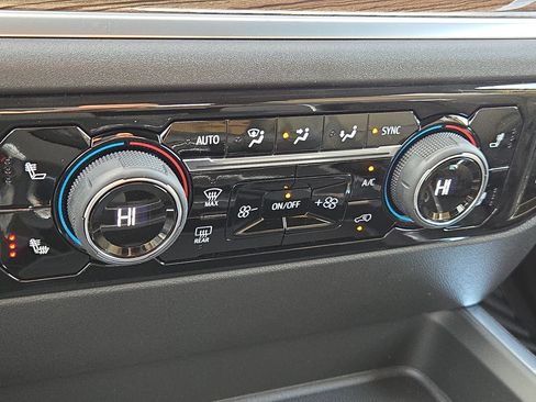 New 2026 Chevrolet Silverado 2500 LT image 27