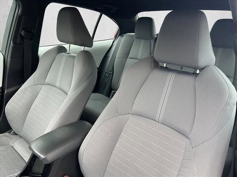 Used 2024 Toyota Corolla SE image 13
