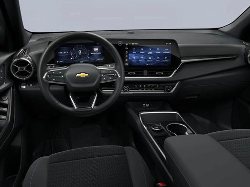 New 2027 Chevrolet Equinox LT w/ LPO, Floor Liner Package FWD image 19