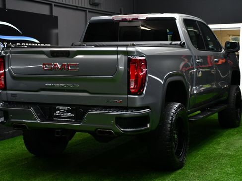 Used 2020 GMC Sierra 1500 AT4 w/ AT4 Premium Package AWD/4WD image 10