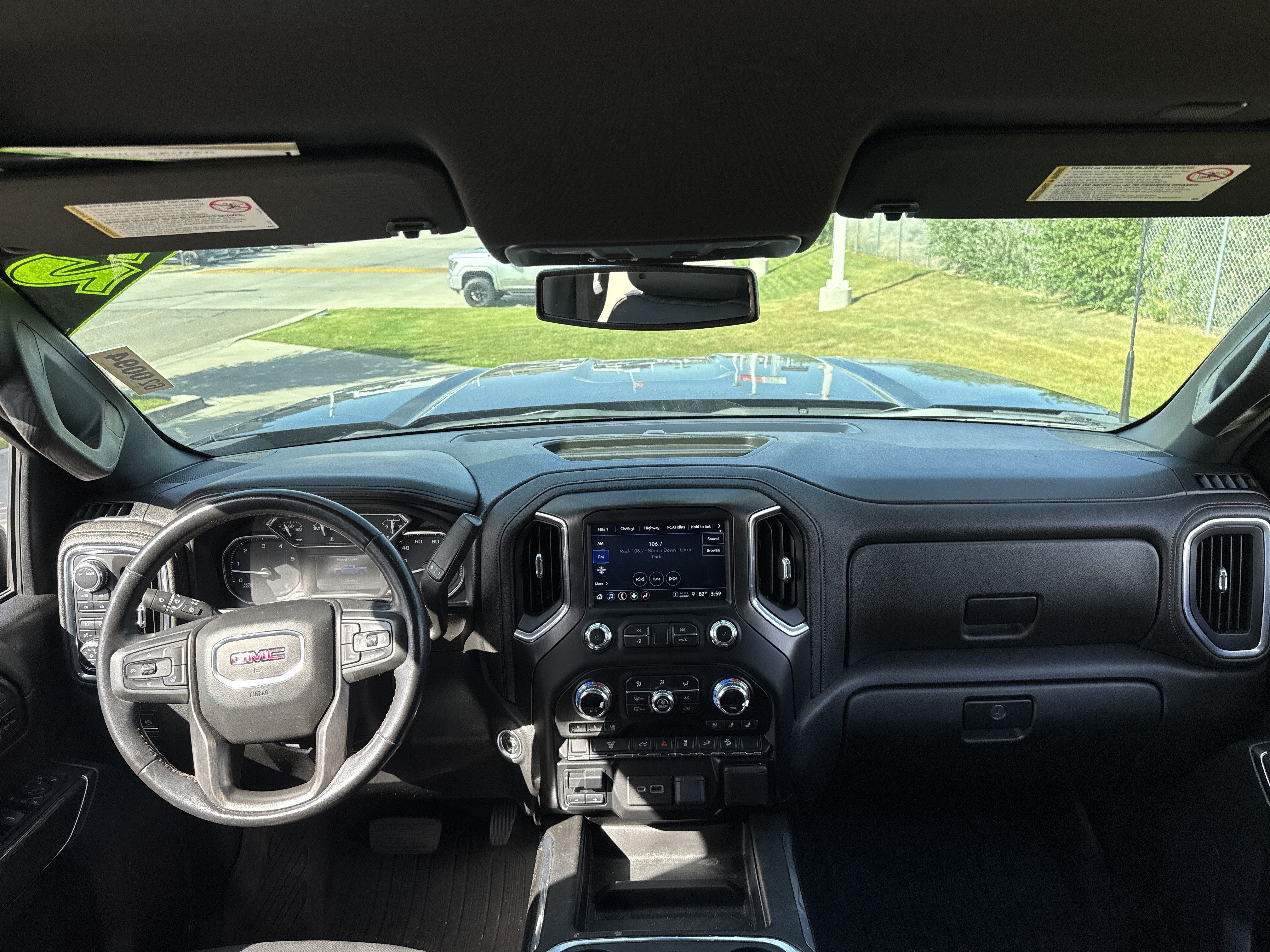 Used 2022 GMC Sierra 3500 AT4 AWD/4WD image 18