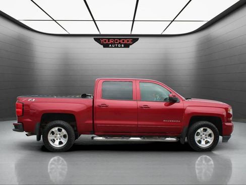 Used 2018 Chevrolet Silverado 1500 LT w/ All Star Edition image 4