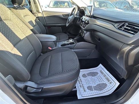 Used 2025 Ford Escape Active image 19