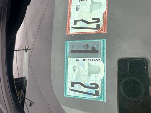 Used 2015 Chevrolet Cruze LT image 12