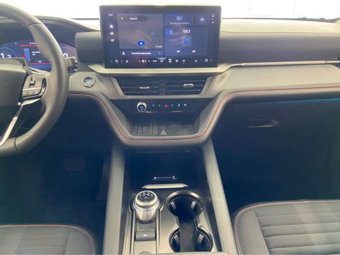 Used 2025 Ford Explorer ST-Line w/ Premium Package AWD/4WD image 22