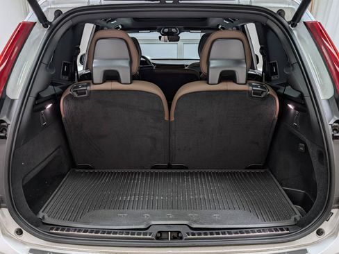 Used 2023 Volvo XC90 T8 Plus w/ Protection Package Premier AWD/4WD image 22
