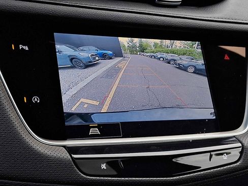Used 2024 Cadillac XT5 Sportv AWD/4WD image 16