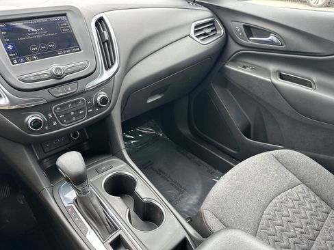 Certified 2024 Chevrolet Equinox LT w/ LPO, Floor Liner Package FWD image 32