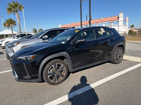 Used 2024 Lexus UX 250h FWD image 1