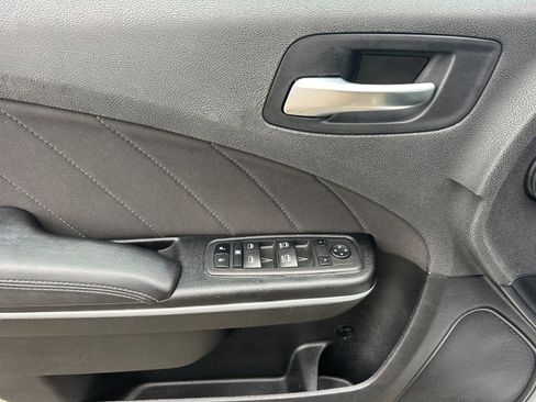 Used 2023 Dodge Charger SXT image 10