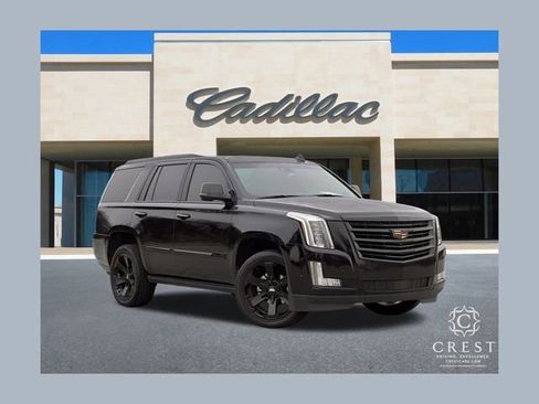 Used 2019 Cadillac Escalade Platinum image 1