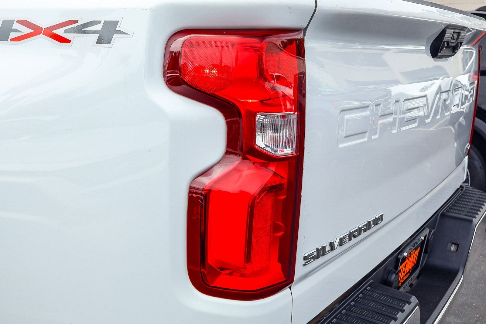 Used 2021 Chevrolet Silverado 2500 LTZ AWD/4WD image 24