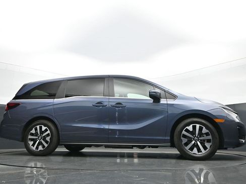 Used 2026 Honda Odyssey EX-L image 37