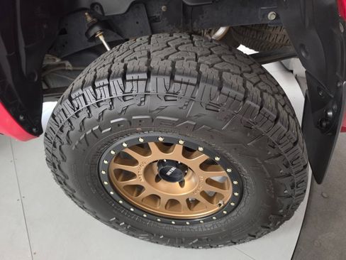 Used 2020 Toyota Tundra SR5 w/ TRD Off-Road Package AWD/4WD image 10