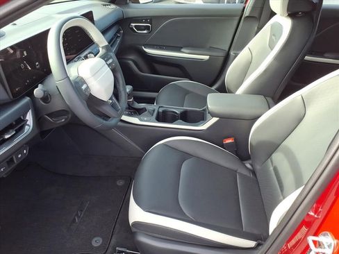 New 2025 Kia K4 GT-Line w/ GT-Line Premium Package image 10