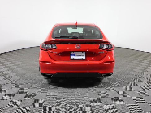 Used 2023 Honda Civic Sport Touring image 6