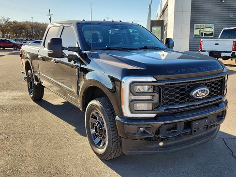 Used 2023 Ford F350 Lariat w/ Lariat Ultimate Package image 6