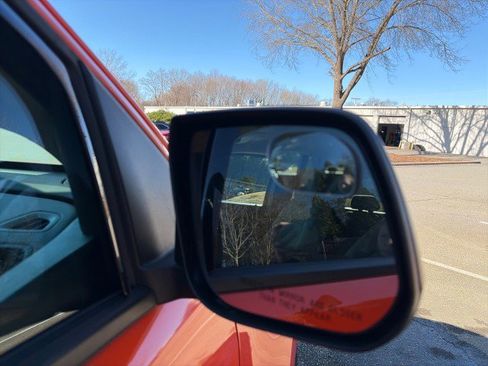 Used 2022 Chevrolet Colorado W/T w/ WT Convenience Package image 11