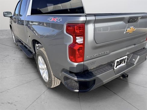 New 2026 Chevrolet Silverado 1500 Custom image 9