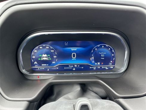 Used 2024 Chevrolet Tahoe High Country w/ Advanced Technology Package image 15