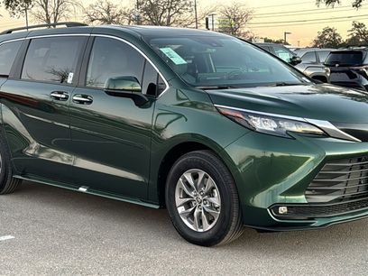 New 2026 Toyota Sienna XLE