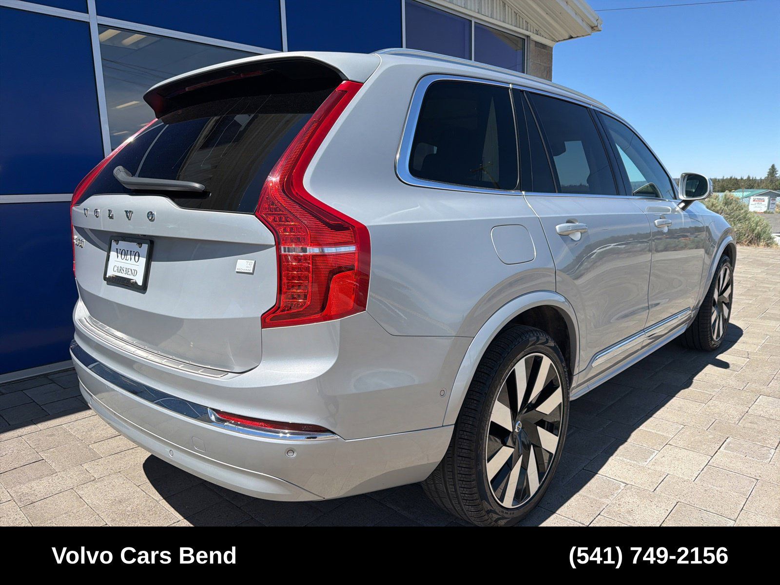 Used 2023 Volvo XC90 T8 Ultimate AWD/4WD image 7
