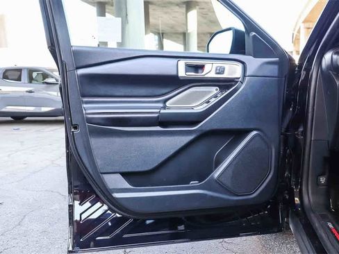 Used 2020 Ford Explorer ST w/ ST Street Pack image 24