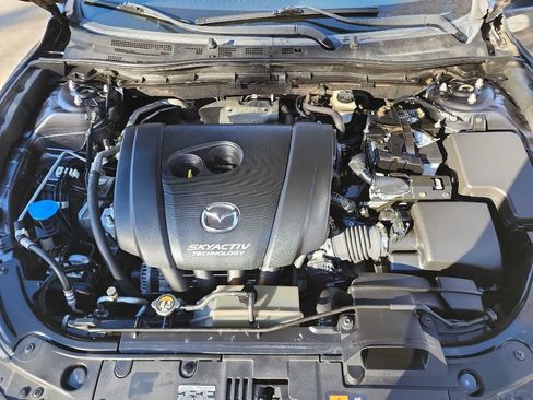 Used 2016 MAZDA MAZDA3 i Sport image 30