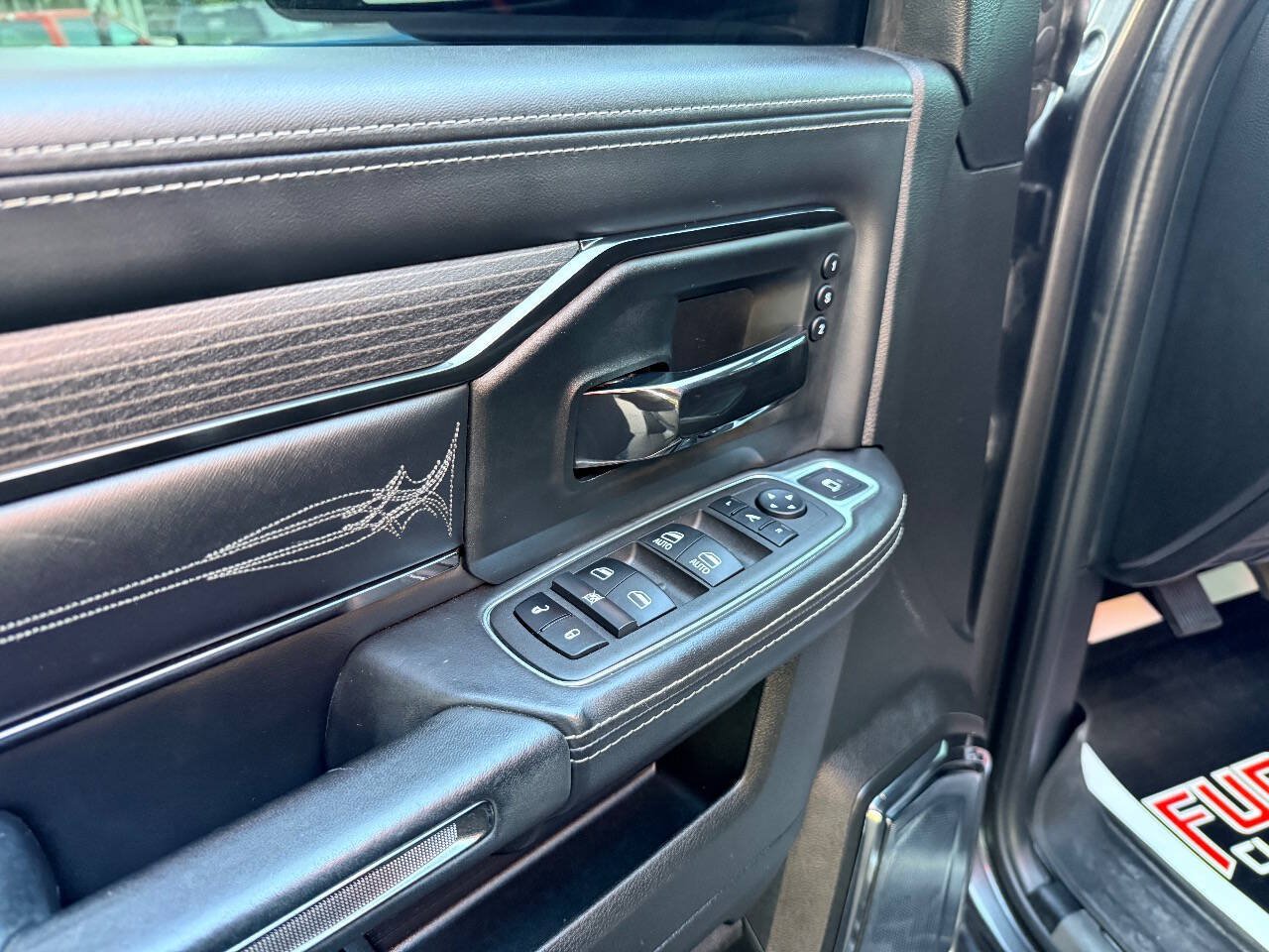 Used 2022 RAM 3500 Limited AWD/4WD image 18